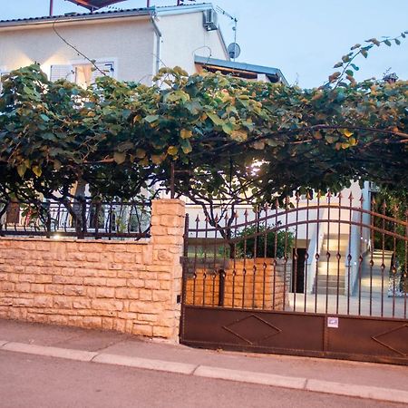 Wellness Studio D'Or - Exclusive New Apartment With Whirlpool, Sauna, Sunny Terrace, Private Parking Poreč Eksteriør bilde