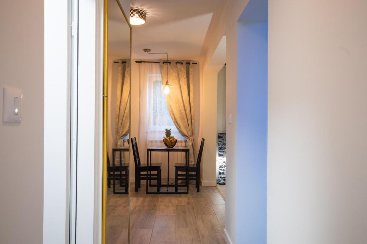 Wellness Studio D'Or - Exclusive New Apartment With Whirlpool, Sauna, Sunny Terrace, Private Parking Poreč Eksteriør bilde