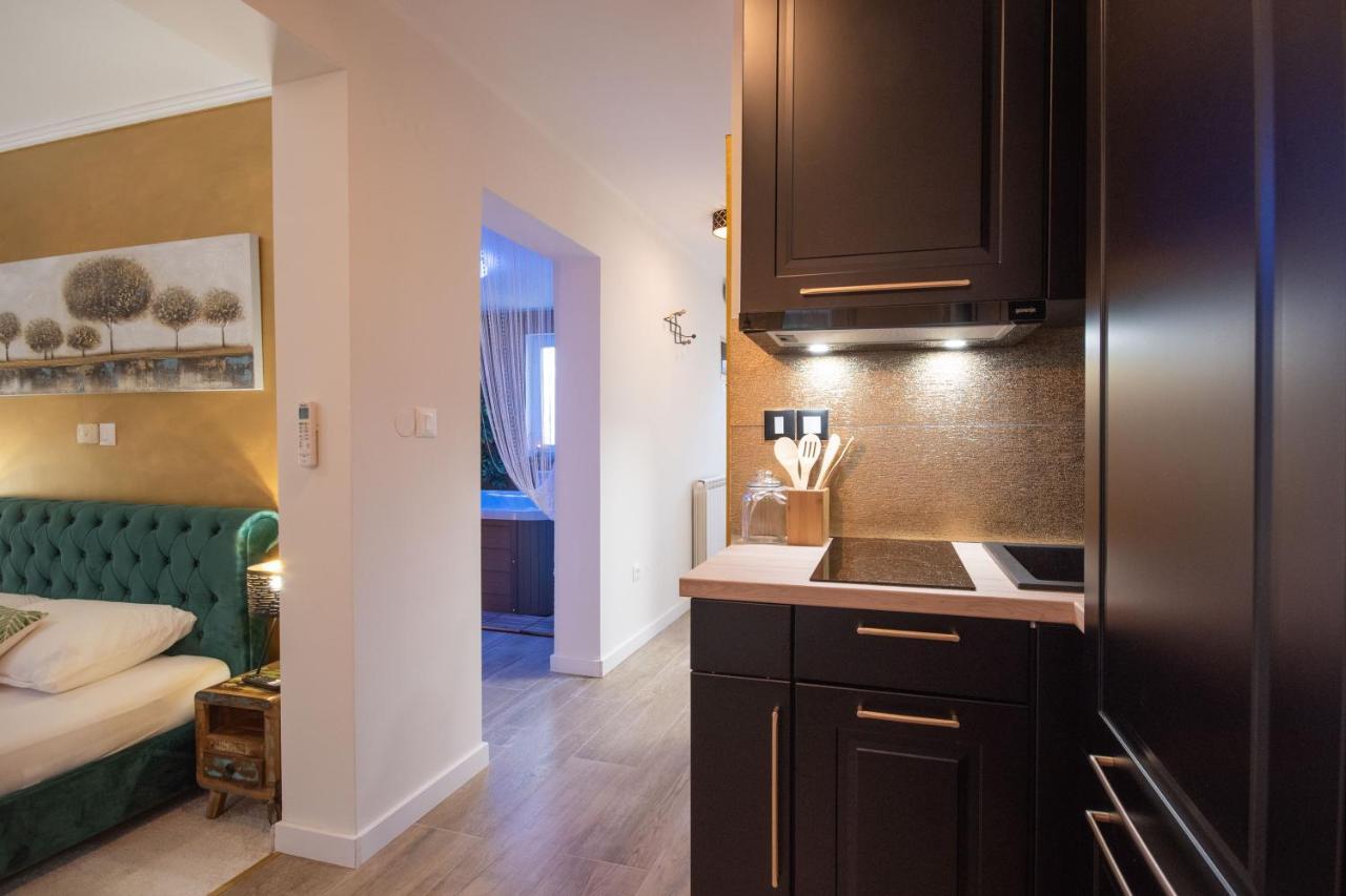 Wellness Studio D'Or - Exclusive New Apartment With Whirlpool, Sauna, Sunny Terrace, Private Parking Poreč Eksteriør bilde