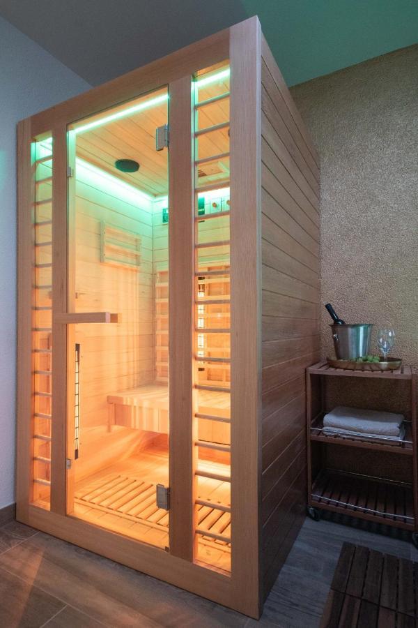Wellness Studio D'Or - Exclusive New Apartment With Whirlpool, Sauna, Sunny Terrace, Private Parking Poreč Eksteriør bilde